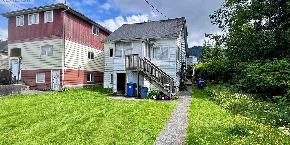 202 204-206 E 6TH AVENUE Prince Rupert Photo 2 202 204-206 E 6TH AVENUE Prince Rupert Photo 2